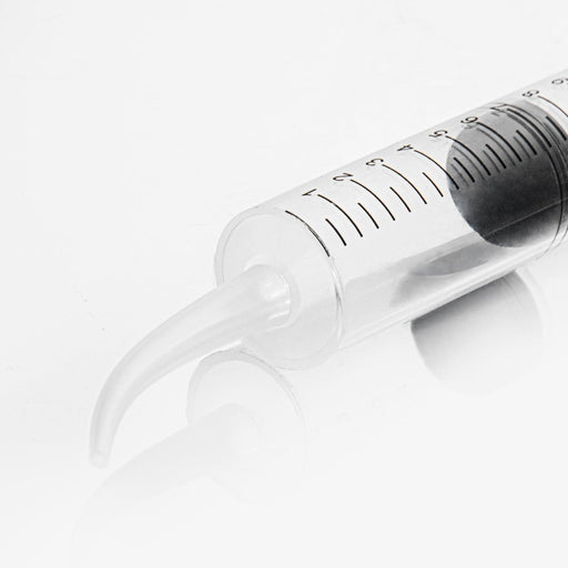 JMU Dental Irrigation Syringes Curved Tips with Measurement 12ml 50/Box - JMU DENTAL INC